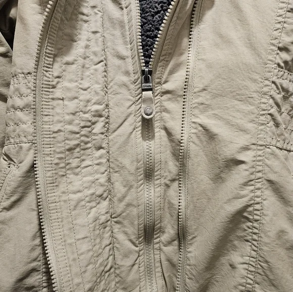 Bench winter coat - Picture 5 of 5